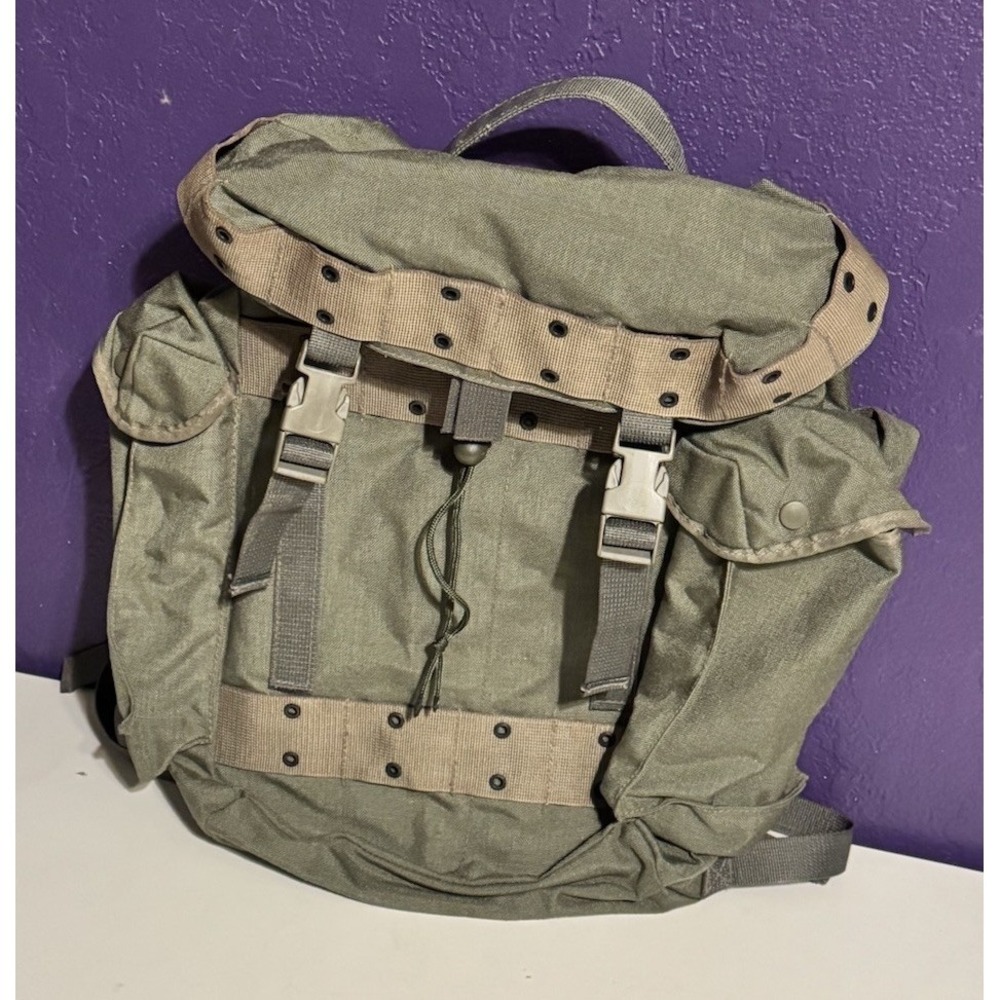 VTG 1993 Wittock Industry Olive Dutch Military Backpack Day Ruck Army Air Force